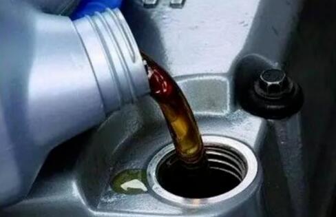 愛德華真空泵油可以用機油代替嗎?